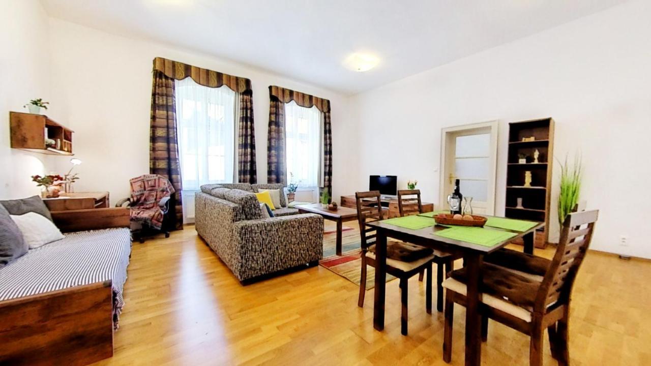 Central Apartmany Biela Street Bratislava Exterior foto