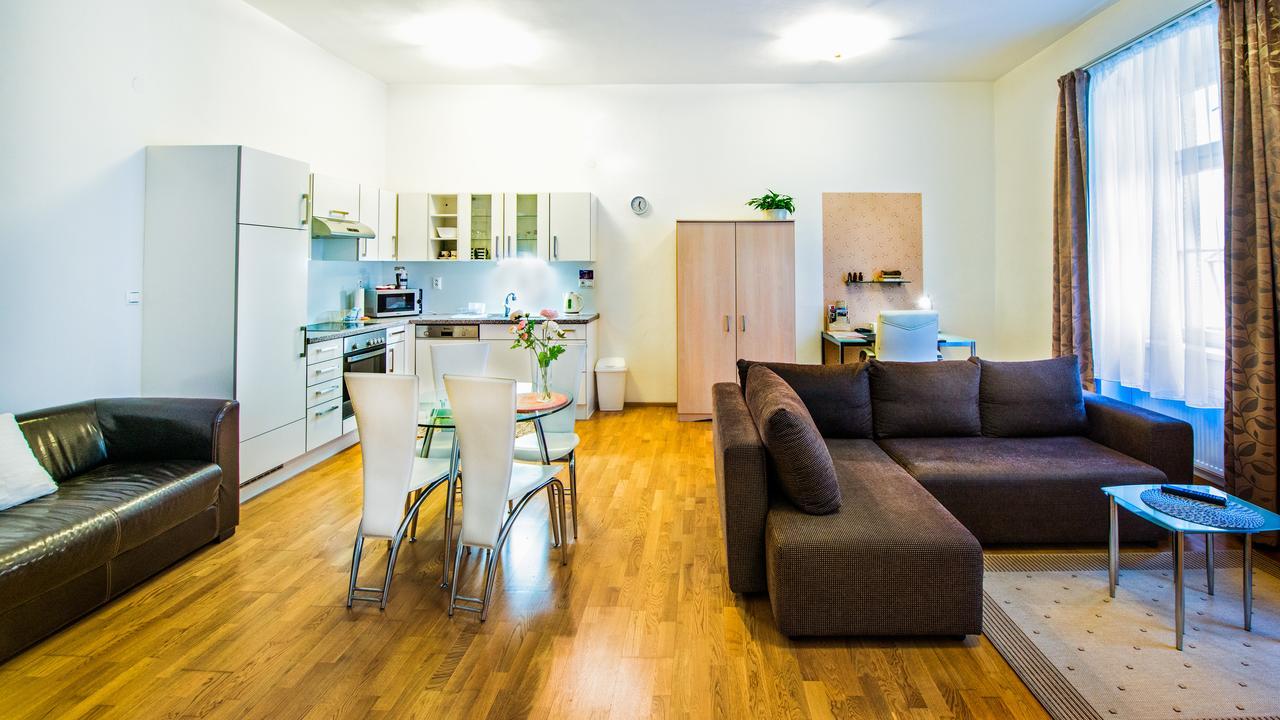 Central Apartmany Biela Street Bratislava Exterior foto